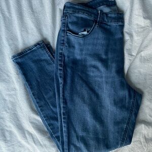 Old Navy High Rise Super Skinny Jeans